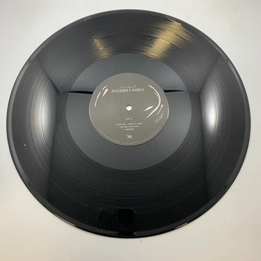 Ariana Grande – Dangerous Woman LP USED Vinyl VG+/NM - Image 4