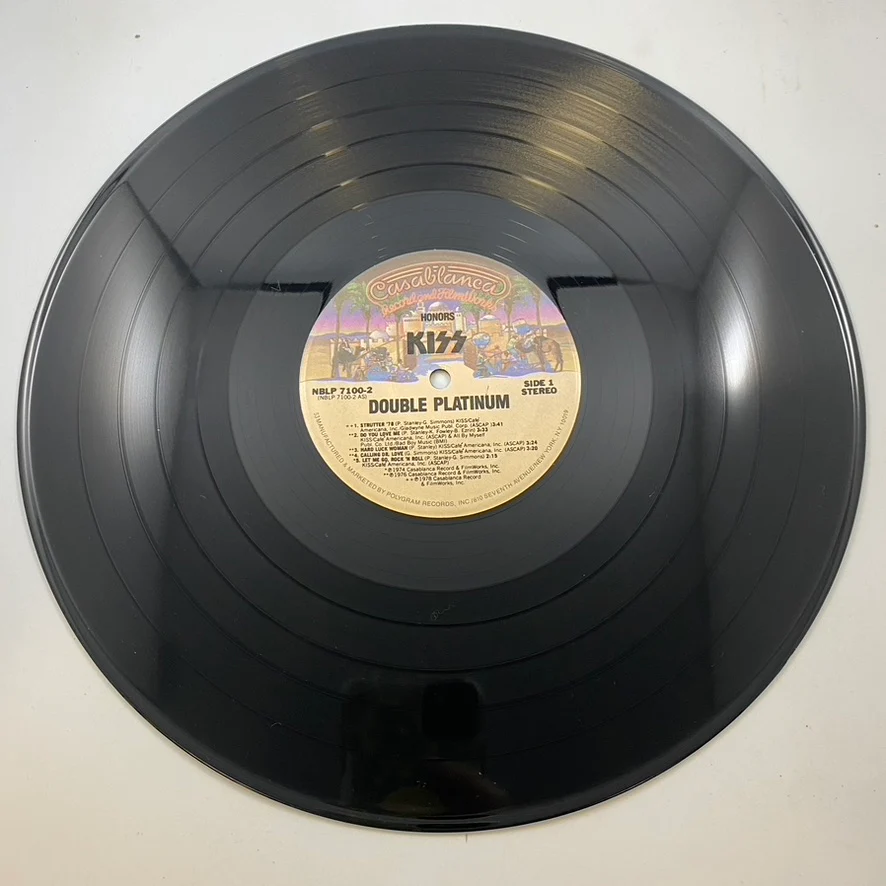 Kiss – Double Platinum LP USED Vinyl VG+/VG+ - Image 3