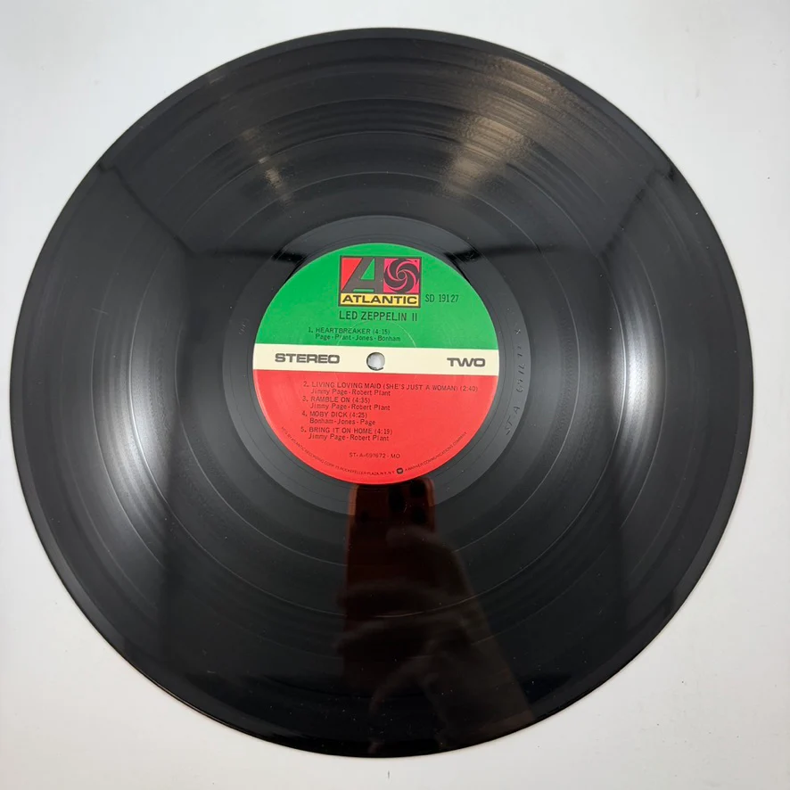 Led Zeppelin – Led Zeppelin II LP USED Vinyl VG++/VG+ - Image 4