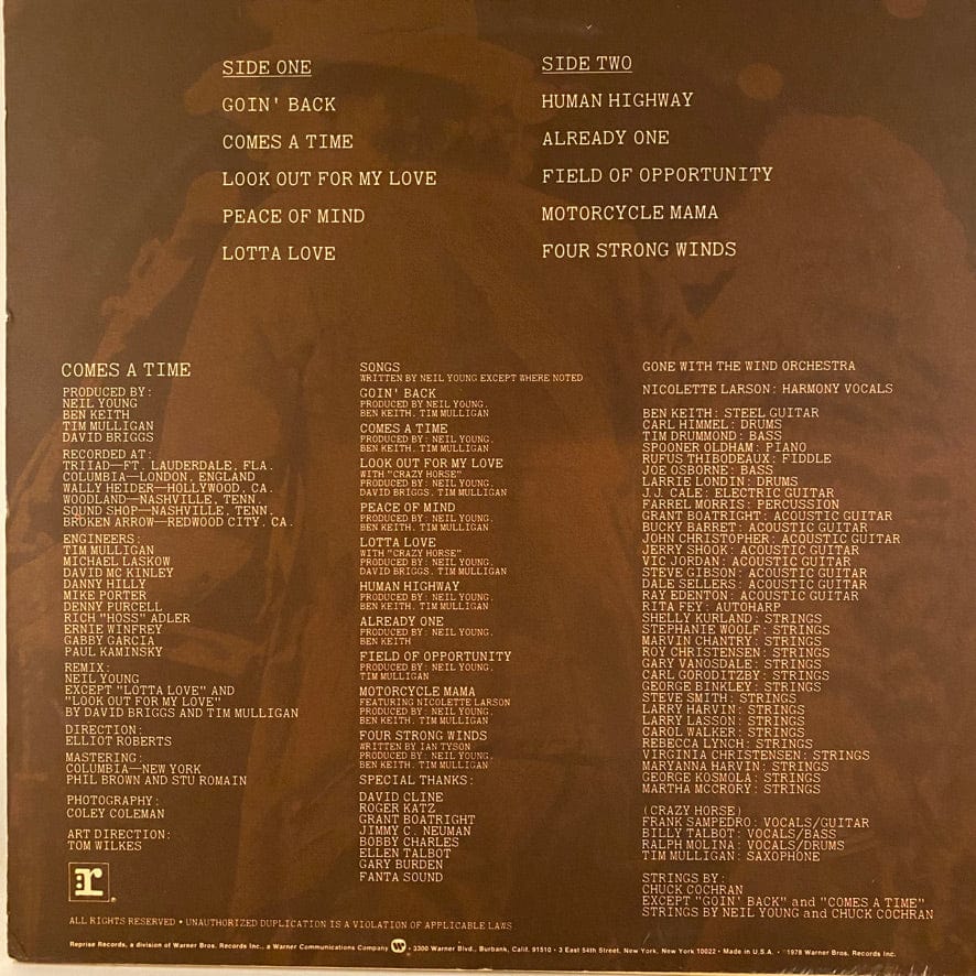 Neil Young – Comes A Time LP USED VG++/VG+ - Image 2