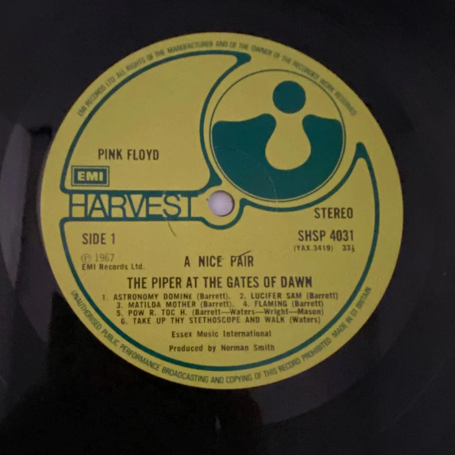Pink Floyd – A Nice Pair 2LP USED VG+/VG++ 1974 UK Pressing - Image 3