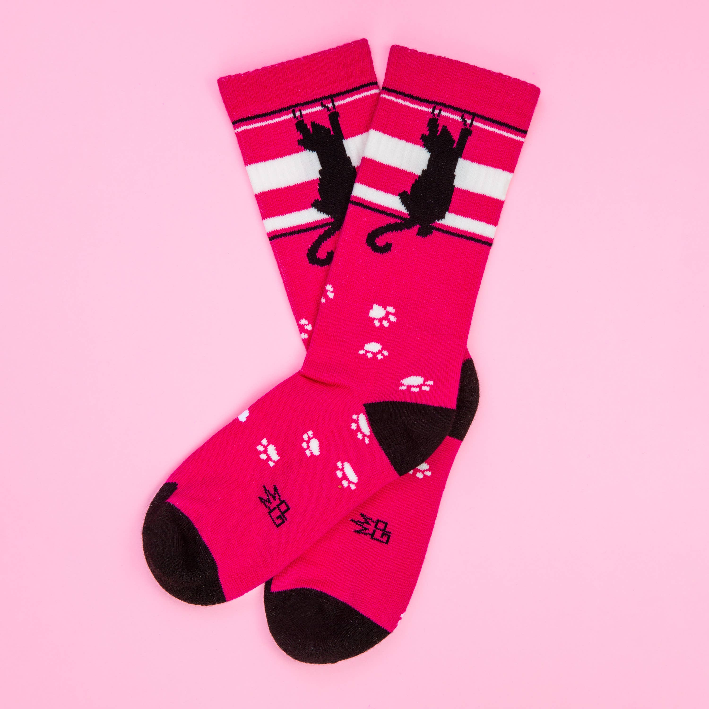 Scratching Black Cat Gym Crew Socks - Image 2