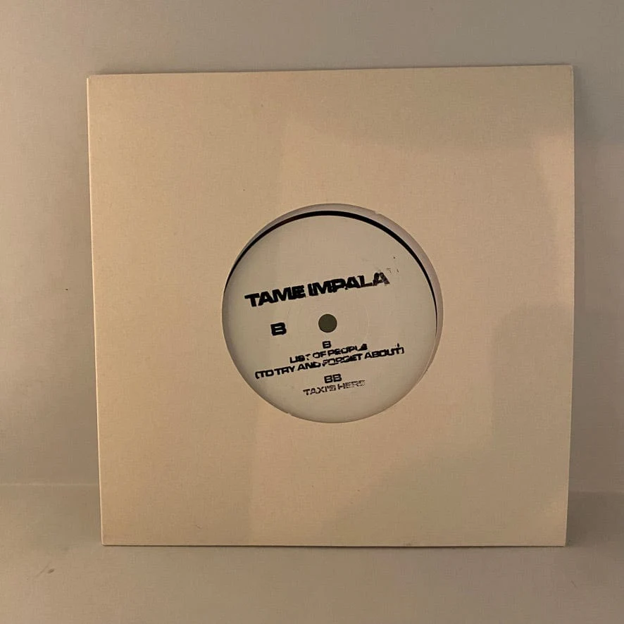 Tame Impala – Currents 3LP USED VG+/VG++ Red Vinyl Box Set w/ 7" & Flexi Disc - Image 12