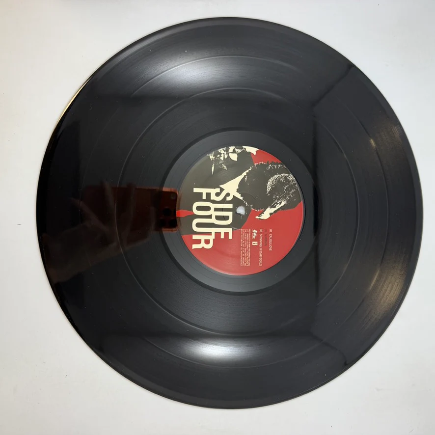 Them Crooked Vultures – Them Crooked Vultures LP USED Vinyl VG+/VG+ - Image 6