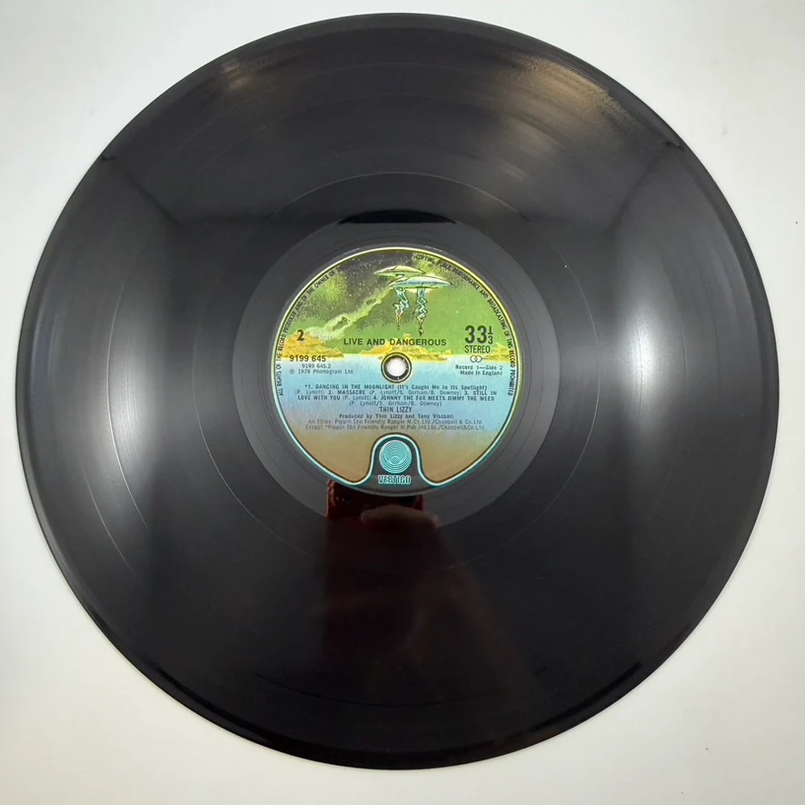 Thin Lizzy – Live And Dangerous LP USED Vinyl VG+/VG+ - Image 4