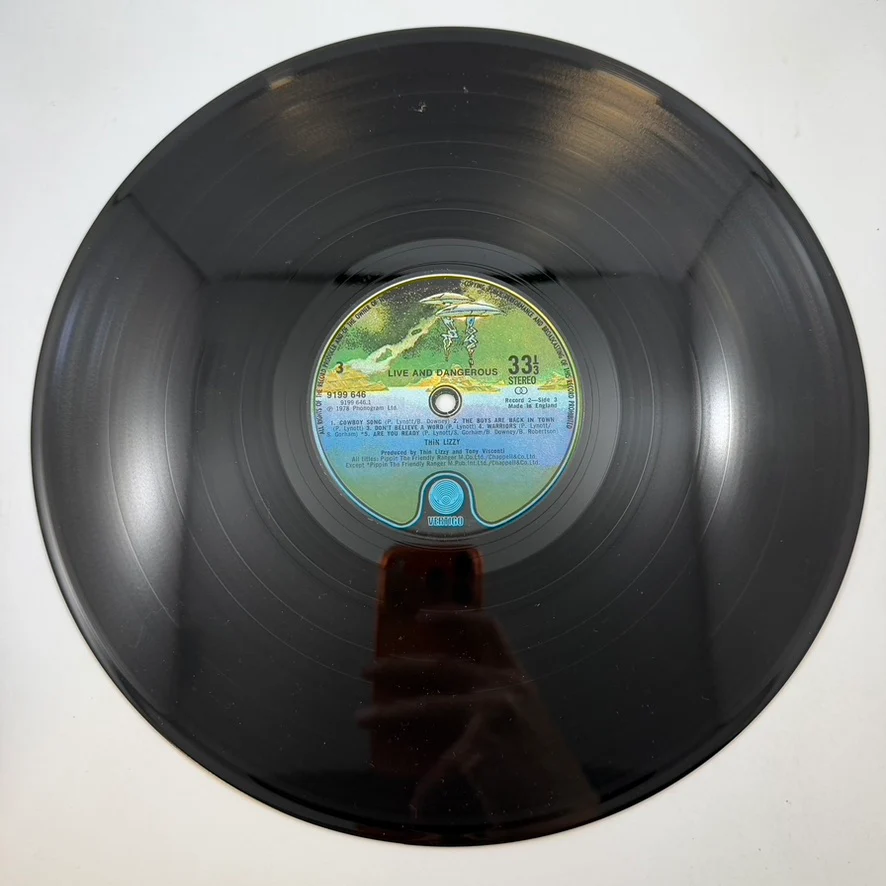 Thin Lizzy – Live And Dangerous LP USED Vinyl VG+/VG+ - Image 5