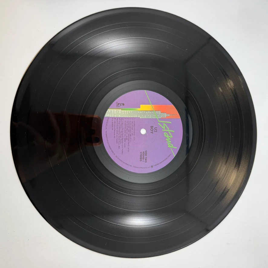 U2 – Boy LP USED Vinyl VG+/VG++ - Image 4